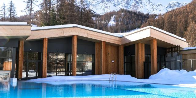 Vars, Appart Spacieux Renove 4 Couchages Dans Chalet Vars  Bagian luar foto